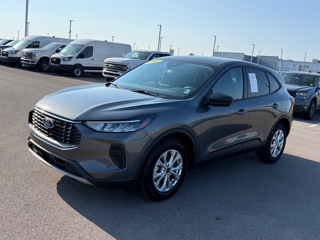 Used 2025 Ford Escape Active FWD image 37
