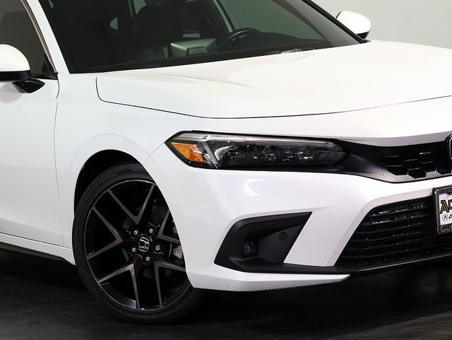 Used 2024 Honda Civic Sport Touring image 8