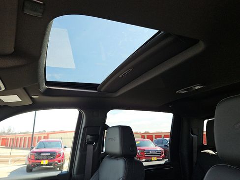 New 2026 GMC Sierra 3500 AT4 w/ AT4 Premium Plus Package image 12