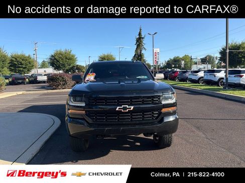 Used 2019 Chevrolet Silverado 1500 Custom w/ LPO, Essentials Package AWD/4WD image 2