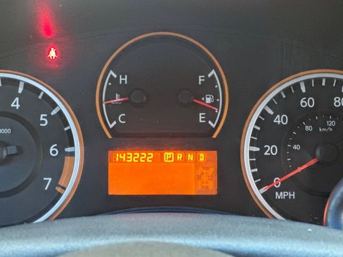 Used 2010 Nissan Titan XE w/ XE Popular Equipment Pkg image 18