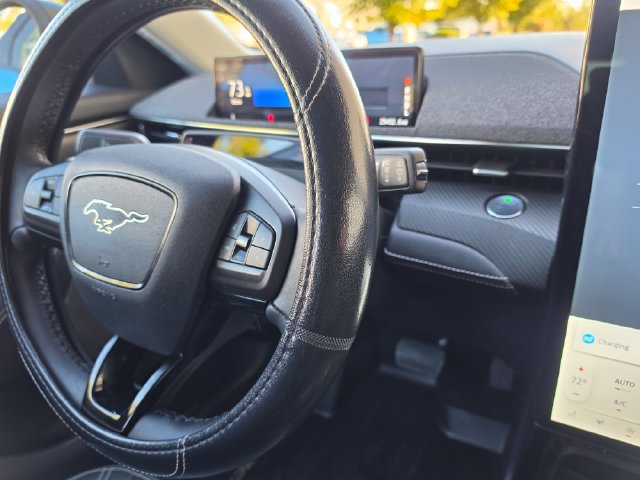 Used 2022 Ford Mustang Mach-E Premium RWD image 40