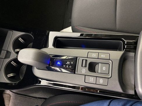 New 2026 Toyota Prius Plug-In Hybrid FWD image 20
