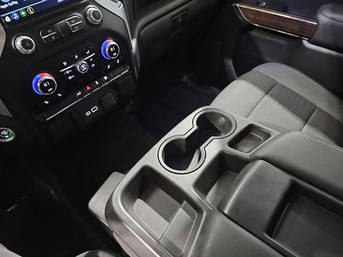 Certified 2022 GMC Sierra 1500 Elevation image 26