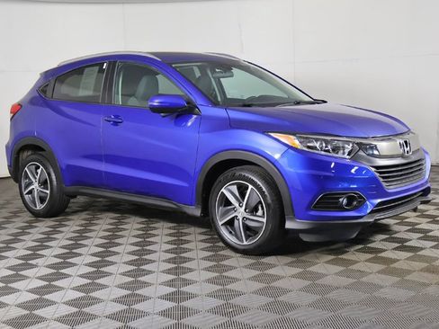 Used 2021 Honda HR-V EX image 2