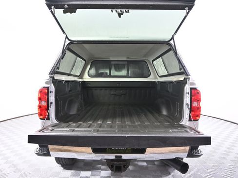Used 2019 Chevrolet Silverado 2500 LT w/ LT Convenience Package AWD/4WD image 6