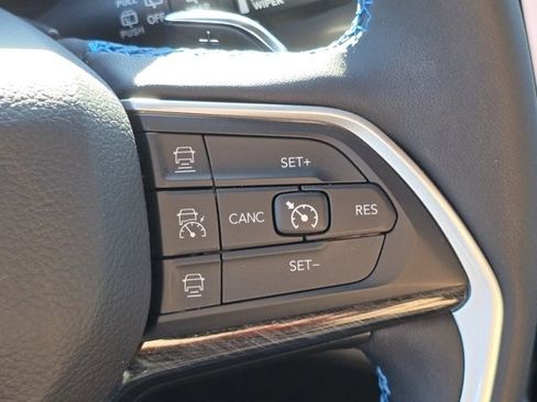 Used 2022 Jeep Grand Cherokee Trailhawk image 25