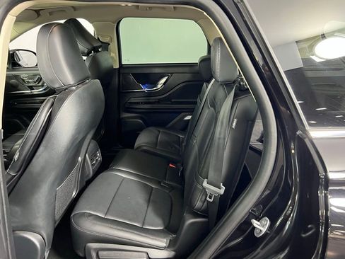 Used 2024 Lincoln Corsair Grand Touring image 23