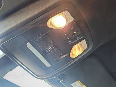 Used 2021 RAM 1500 Big Horn RWD image 19