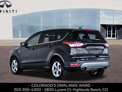 Used 2015 Ford Escape SE image 3