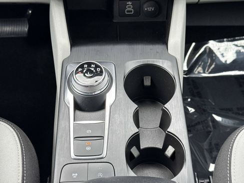 Used 2024 Ford Escape Active w/ Cold Weather Package FWD image 8