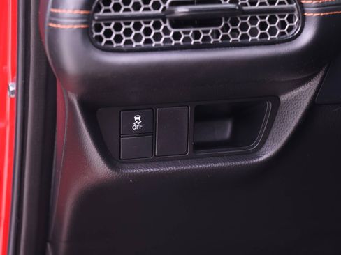 Used 2024 Honda HR-V Sport image 15
