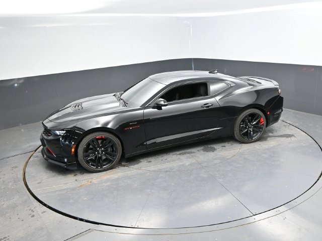 Used 2022 Chevrolet Camaro LT w/ Redline Edition RWD image 31