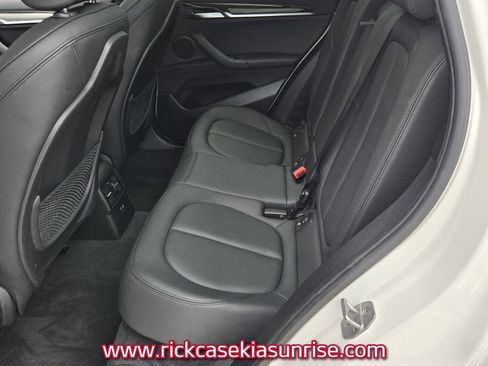 Used 2021 BMW X1 sDrive28i w/ M Sport Package FWD image 11