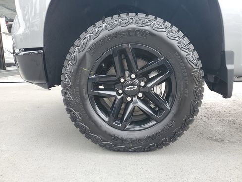 New 2026 Chevrolet Silverado 1500 Custom Trail Boss image 6