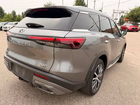Used 2023 INFINITI QX60 Sensory AWD/4WD image 5