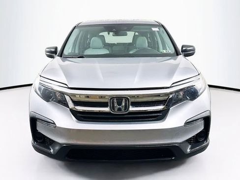Used 2019 Honda Pilot LX image 2
