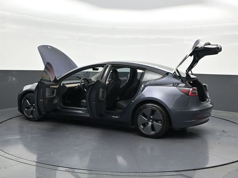 Used 2023 Tesla Model 3 Long Range AWD/4WD image 39
