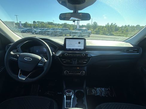 Used 2023 Ford Escape Active AWD/4WD image 26