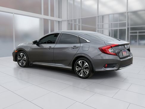 Used 2019 Honda Civic LX image 4