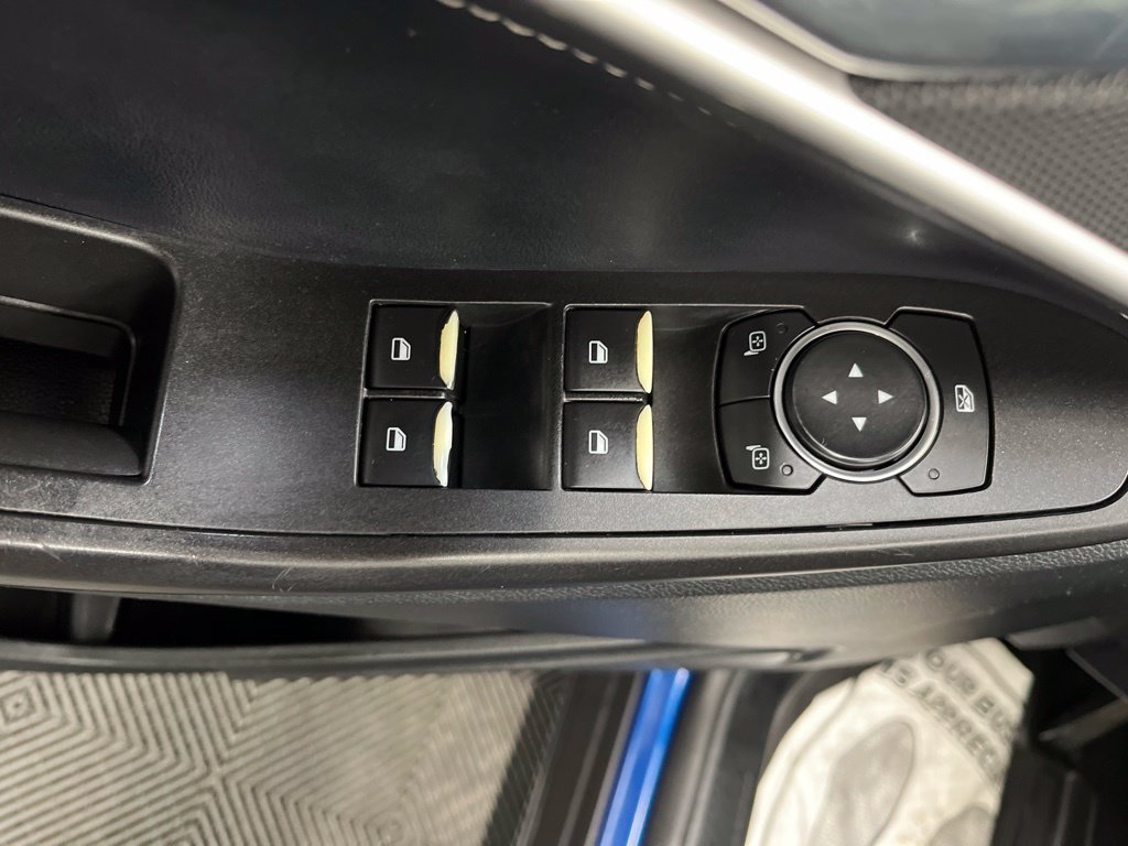 Used 2020 Ford Explorer XLT w/ Equipment Group 202A AWD/4WD image 23