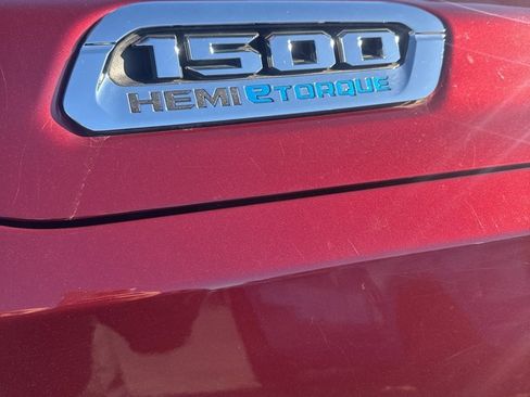 Used 2021 RAM 1500 Big Horn image 5