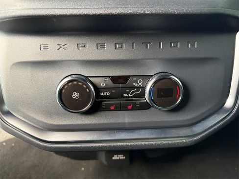 New 2026 Ford Expedition Platinum w/ Stealth Performance Package image 22