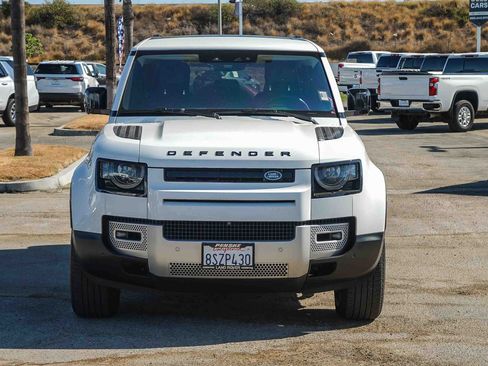 Used 2020 Land Rover Defender 110 HSE AWD/4WD image 2