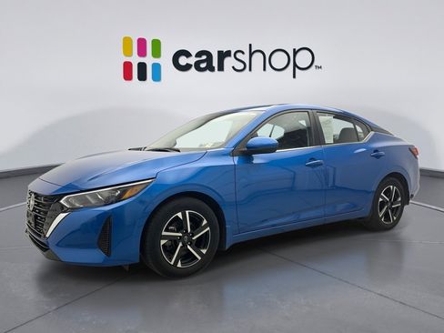 Used 2024 Nissan Sentra SV image 1