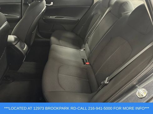 Used 2020 Kia Optima LX FWD image 19