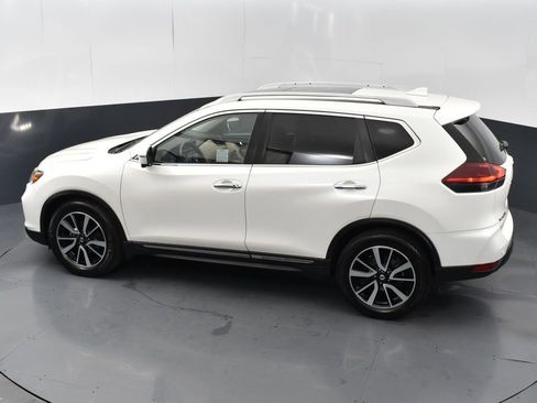 Used 2020 Nissan Rogue SL w/ Premium Package image 45