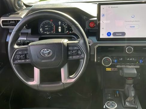Used 2026 Toyota 4Runner TRD Off-Road Premium AWD/4WD image 4