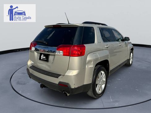 Used 2010 GMC Terrain SLE image 6