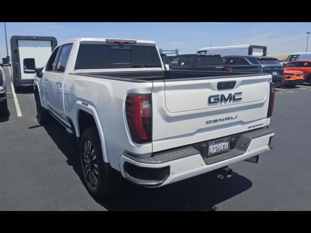 Used 2024 GMC Sierra 2500 Denali Ultimate AWD/4WD image 7