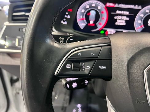 Used 2019 Audi Q8 Prestige image 21