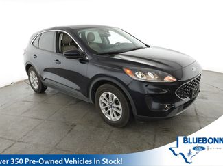 Used 2021 Ford Escape SE image 1