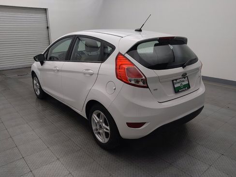 Used 2018 Ford Fiesta SE w/ Cold Weather Package FWD image 5