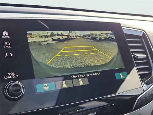 Certified 2022 Honda Pilot Special Edition image 16