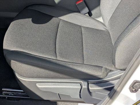 New 2025 Nissan Sentra S image 4