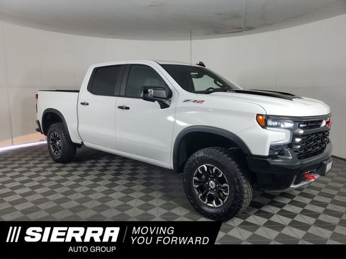 Used 2024 Chevrolet Silverado 1500 ZR2 w/ Technology Package image 1