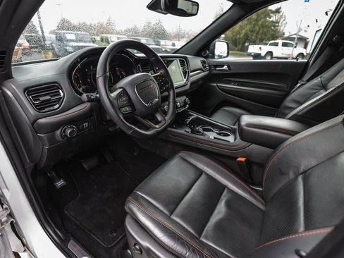 Used 2025 Dodge Durango GT AWD/4WD image 18
