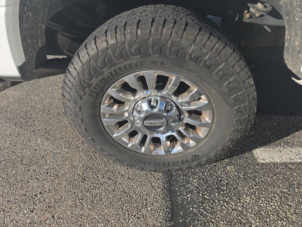 Used 2021 Ford F250 XLT w/ XLT Premium Package AWD/4WD image 10