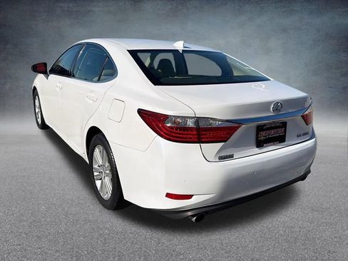 Used 2015 Lexus ES 350 w/ Premium Package image 9