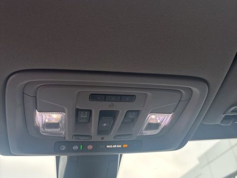 Used 2020 GMC Sierra 1500 SLT w/ SLT Premium Plus Package image 25