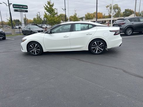 Used 2023 Nissan Maxima SV w/ Floor Mat Group image 17