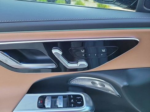 New 2025 Mercedes-Benz E 350 4MATIC Sedan image 21