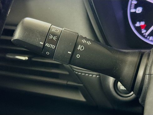 Used 2022 Subaru Outback Premium image 12