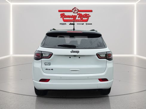 Used 2025 Jeep Compass Limited w/ Driver Assist Group I AWD/4WD image 4