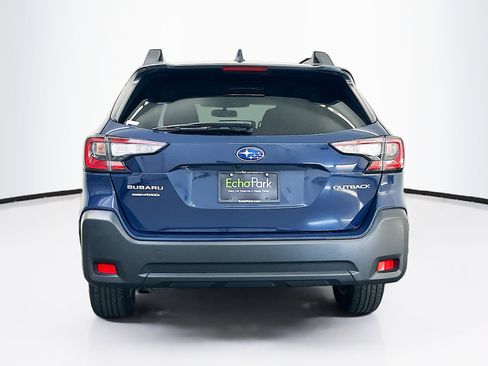 Used 2025 Subaru Outback Premium image 7