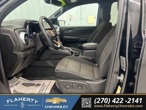 Used 2023 Chevrolet Colorado LT w/ LT Convenience Package II image 9